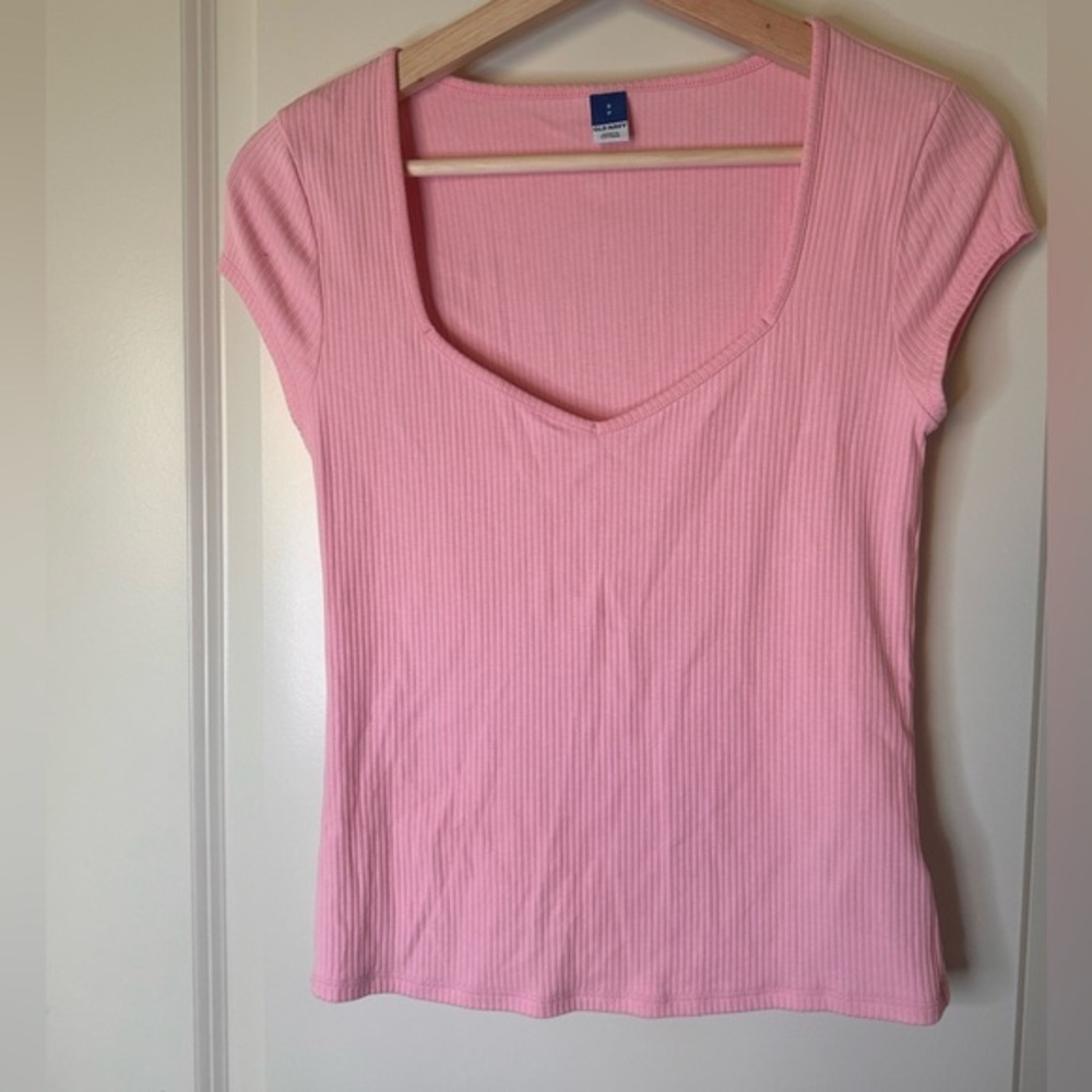 Cute Old Navy, pink top